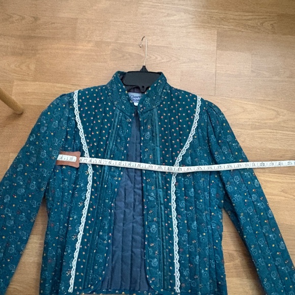 Women’s 70s/80s Vintage Cleveland Street Quilted jacket - Green floral Print - Picture 13 of 14